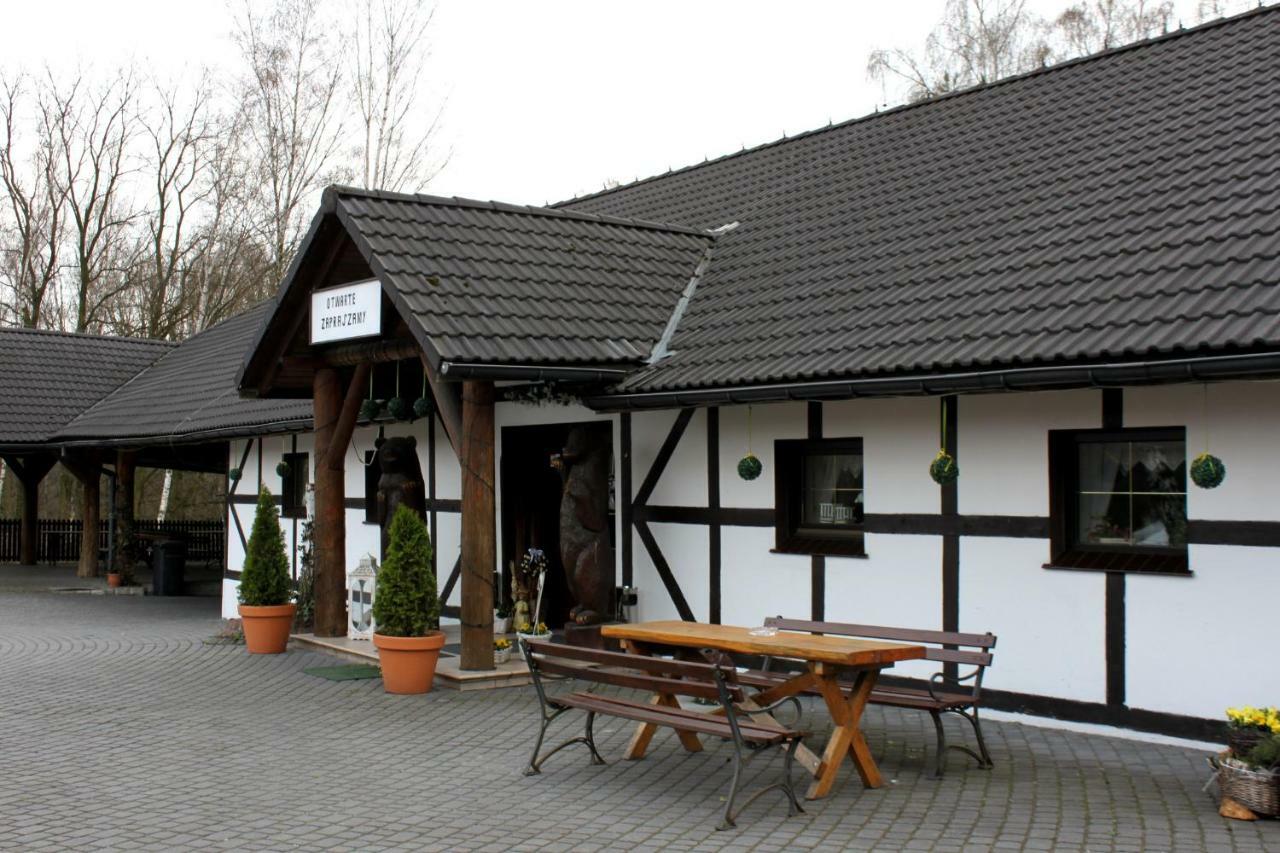 Park Lesny 'U Kaczyny' Hotel Rogow ภายนอก รูปภาพ